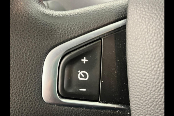 Renault Master T35 2.3 150PK Automaat Bakwagen Laadklep Meubelbak Airco Cruise Control Navigatie