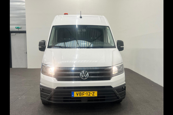 Volkswagen Crafter 35 2.0 TDI L3H3 Trendline RDW 140pk Camera PDC Achter Cruise Control Airco CarPlay Trekhaak 3000kg Bluetooth Composition Media Verwarmbare Voorruit Elek. Spiegels Elek. Ramen Centrale Vergrendeling Comfortstoel