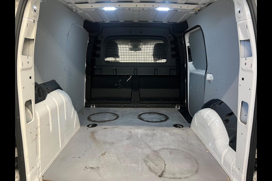 Volkswagen Caddy Cargo 2.0 TDI Comfort Automaat Apple CarPlay Adaptive Cruise Control Camera 2 Zits