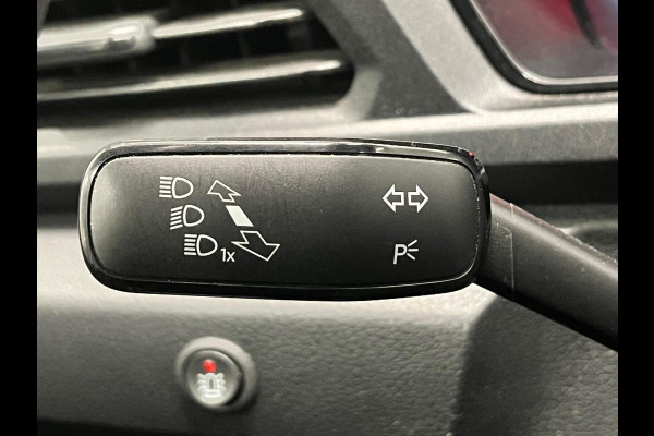 Volkswagen Caddy Cargo 2.0 TDI Comfort Automaat Apple CarPlay Adaptive Cruise Control Camera 2 Zits