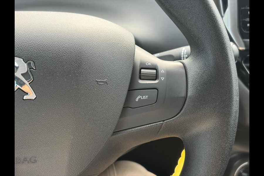 Peugeot 208 1.2 PureTech Active ✓Navi✓Carplay✓Airco✓Cruise✓5 Deurs✓Lm velgen✓N.A.P✓Apk tot 04-2027