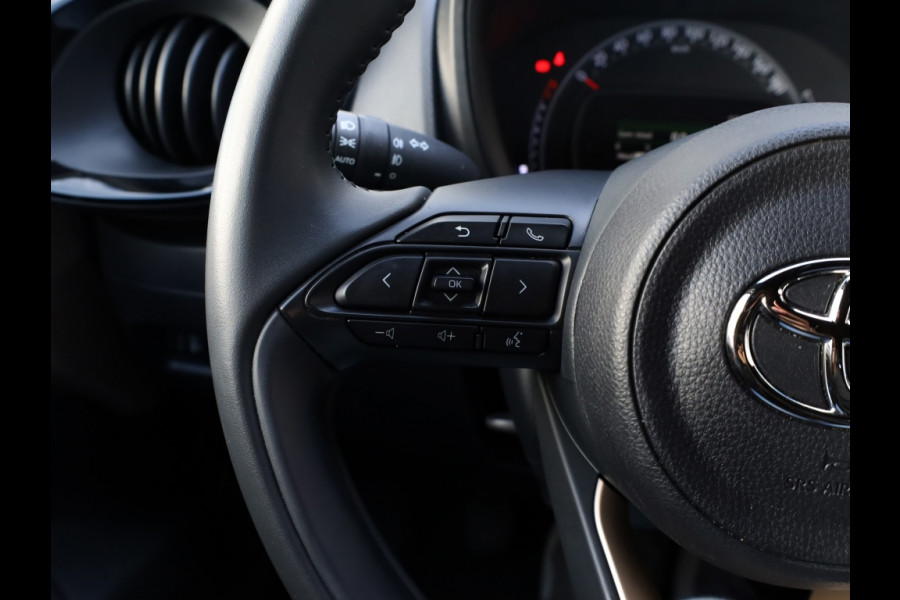 Toyota Aygo X 1.0 VVT-i MT Envy | JBL Audio | Climate Control | NL-Auto