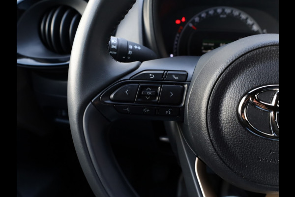Toyota Aygo X 1.0 VVT-i MT Envy | JBL Audio | Climate Control | NL-Auto