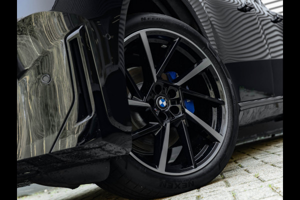 BMW iX3 50 xDrive - M-Sport - Pano - Highway Assistant - Innovation Pack