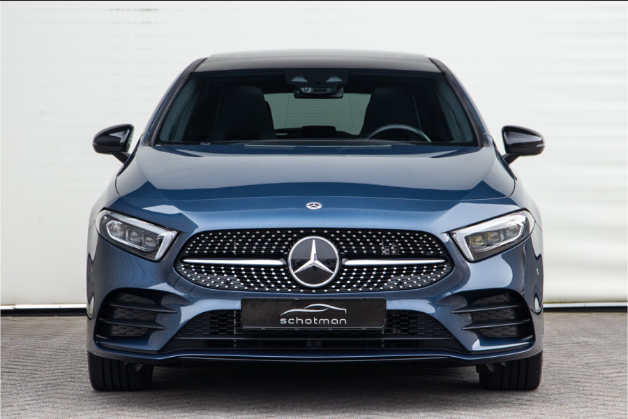 Mercedes-Benz A-Klasse 250 e AMG Nightpakket, Pano, Widescreen, Distronic, Sfeerverlichting 2022