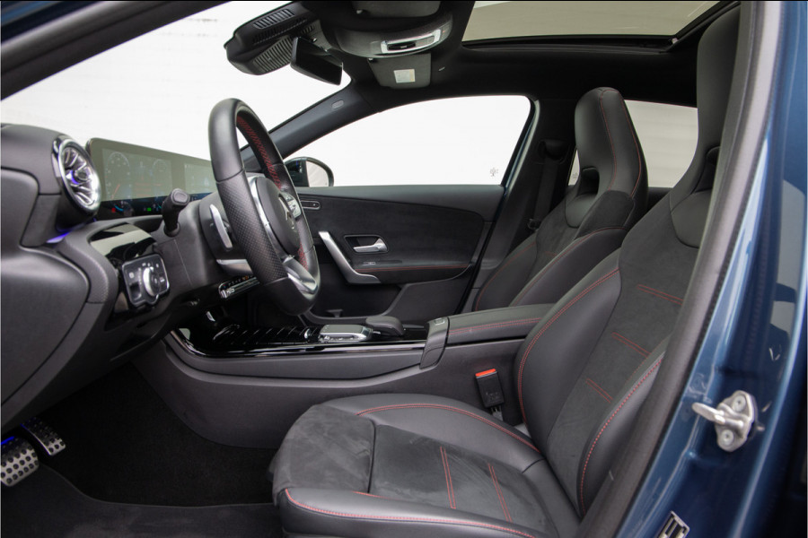 Mercedes-Benz A-Klasse 250 e AMG Nightpakket, Pano, Widescreen, Distronic, Sfeerverlichting 2022