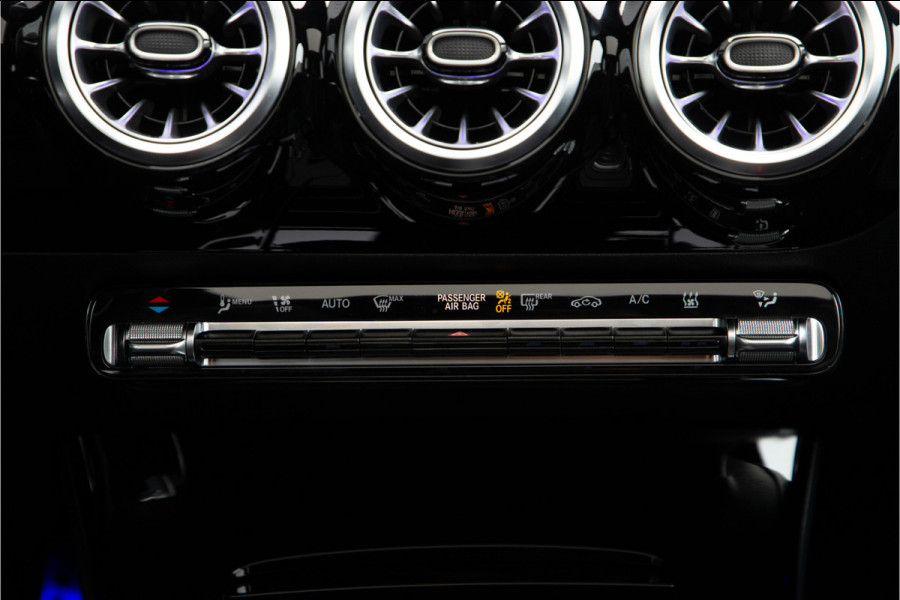 Mercedes-Benz A-Klasse 250 e AMG Nightpakket, Pano, Widescreen, Distronic, Sfeerverlichting 2022
