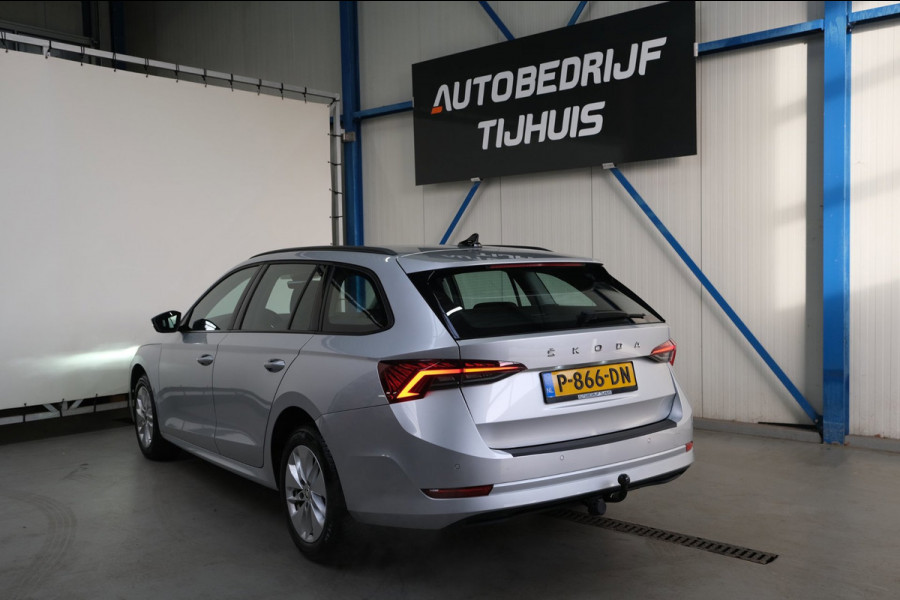Škoda Octavia Combi 1.5 e-TSI Business Edition Automaat - Airco, Cruise, Navi, PDC, Carplay, Virtueel display, Trekhaak.