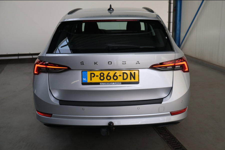 Škoda Octavia Combi 1.5 e-TSI Business Edition Automaat - Airco, Cruise, Navi, PDC, Carplay, Virtueel display, Trekhaak.