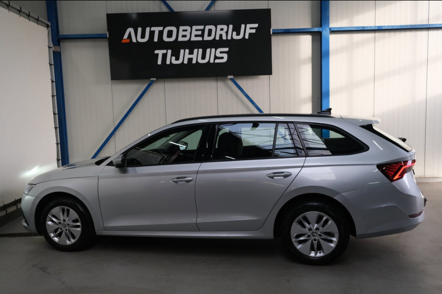 Škoda Octavia Combi 1.5 e-TSI Business Edition Automaat - Airco, Cruise, Navi, PDC, Carplay, Virtueel display, Trekhaak.