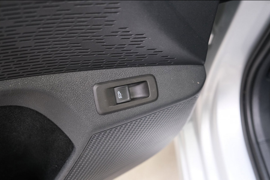 Škoda Octavia Combi 1.5 e-TSI Business Edition Automaat - Airco, Cruise, Navi, PDC, Carplay, Virtueel display, Trekhaak.