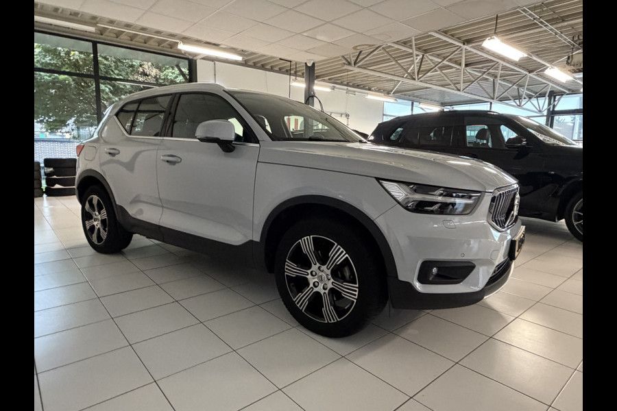 Volvo XC40 1.5 T3 Inscription Leer /Trekhaak / Camera