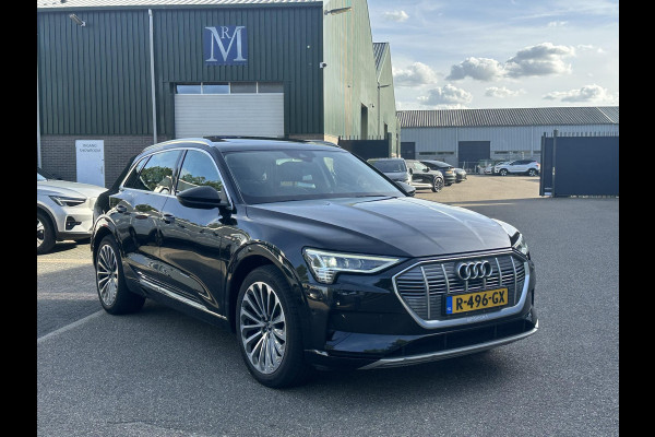 Audi e-tron 55 quattro Advanced edition Plus 95 kWh SOH 93% | MEM. STOEL | ELEK. STOELEN | ACHTERUITRIJ CAMERA | STOEL VERWARMING | 21'' WIELEN | RIJKLAAR MET 12 MND BOVAG GARANTIE | AFNM. TREKHAAK | PANO | SCHUIFDAK |