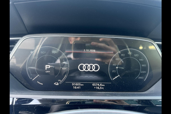 Audi e-tron 55 quattro Advanced edition Plus 95 kWh SOH 93% | MEM. STOEL | ELEK. STOELEN | ACHTERUITRIJ CAMERA | STOEL VERWARMING | 21'' WIELEN | RIJKLAAR MET 12 MND BOVAG GARANTIE | AFNM. TREKHAAK | PANO | SCHUIFDAK |