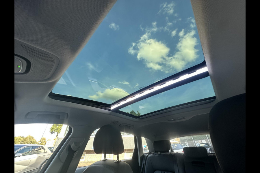 Audi e-tron 55 quattro Advanced edition Plus 95 kWh SOH 93% | MEM. STOEL | ELEK. STOELEN | ACHTERUITRIJ CAMERA | STOEL VERWARMING | 21'' WIELEN | RIJKLAAR MET 12 MND BOVAG GARANTIE | AFNM. TREKHAAK | PANO | SCHUIFDAK |