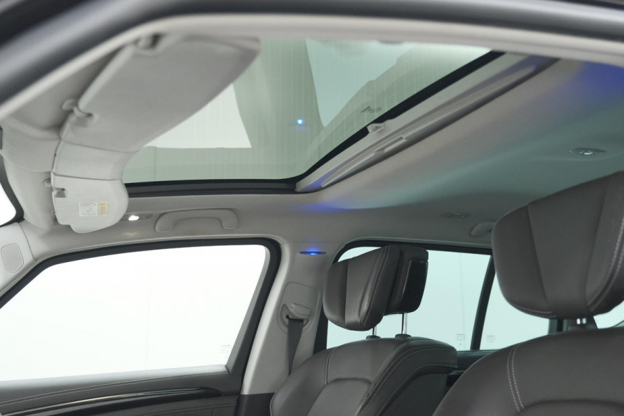 Renault Espace 1.8 TCe 225 Initiale Paris 7p. | Panoramadak | Lederen bekleding | Stoelverwarming | Adaptieve Cruise Control