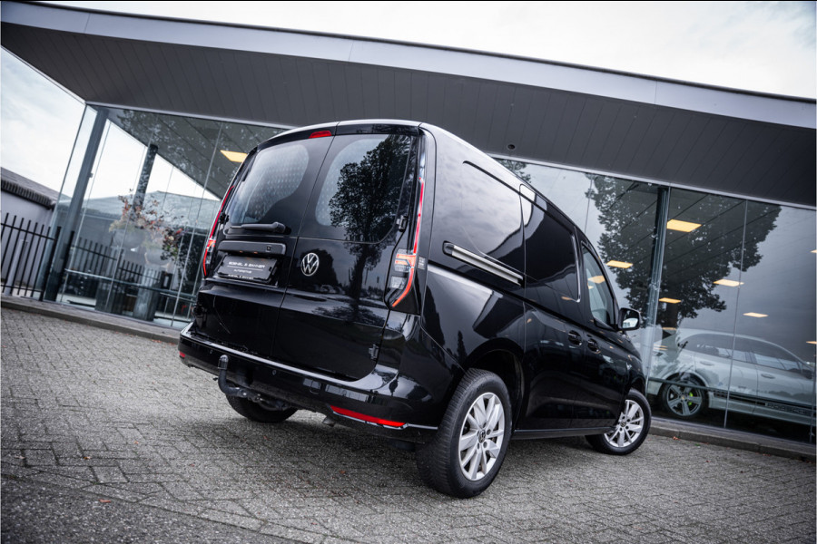 Volkswagen Caddy Cargo 2.0 TDI DSG ** Leder ** Trekhaak ** LED ** Winter pakket ** Camera ** NAP!!