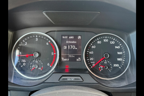 Volkswagen Crafter 35 2.0 TDI 140PK L3H3 RWD / Trekhaak / Imperiaal / App connect / Camera / Laadruimte inrichting