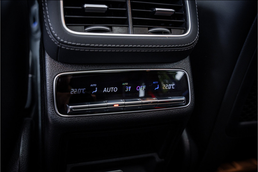 Mercedes-Benz GLE AMG 53 Hybrid 4MATIC+ Premium Plus ** Panodak ** Trekhaak ** Night ** Massage ** Carbon ** EV Rijbereik tot 86km (WLTP)