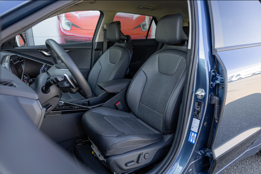Kia Niro 1.6 GDi PHEV Launch Edition / Harman Kardon / Head-Up / Leder / Stoelverw. & Koeling / Carplay