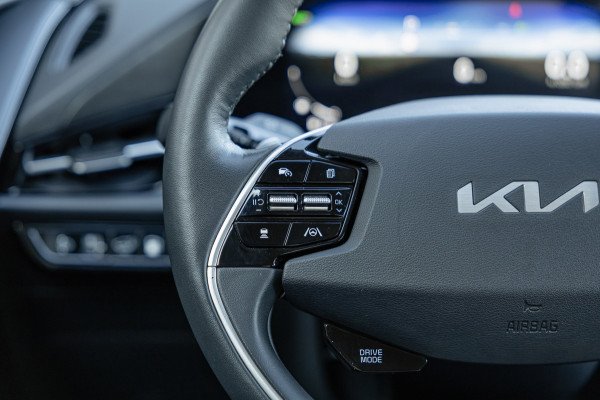 Kia Niro 1.6 GDi PHEV Launch Edition / Harman Kardon / Head-Up / Leder / Stoelverw. & Koeling / Carplay