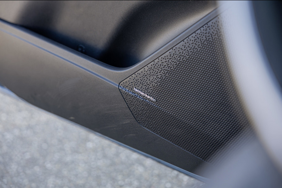 Kia Niro 1.6 GDi PHEV Launch Edition / Harman Kardon / Head-Up / Leder / Stoelverw. & Koeling / Carplay