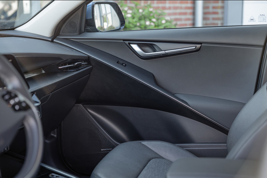Kia Niro 1.6 GDi PHEV Launch Edition / Harman Kardon / Head-Up / Leder / Stoelverw. & Koeling / Carplay