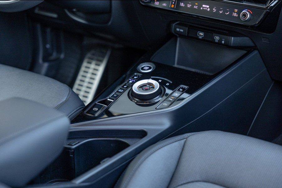 Kia Niro 1.6 GDi PHEV Launch Edition / Harman Kardon / Head-Up / Leder / Stoelverw. & Koeling / Carplay