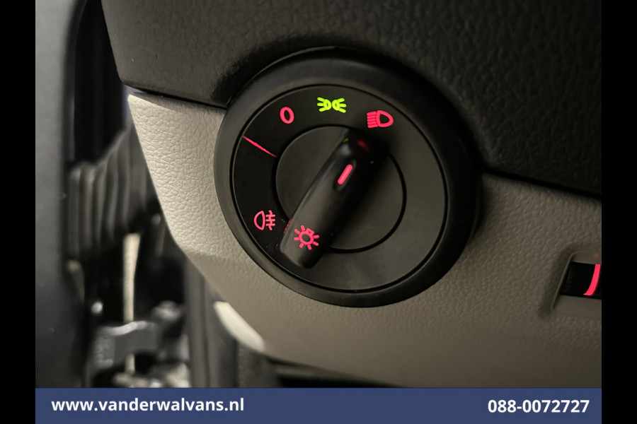 Volkswagen Transporter 2.0 TDI 150pk L1H1 Euro6 Airco | Navigatie | Apple Carplay | Sidebars Android Auto, 2500kg trekvermogen