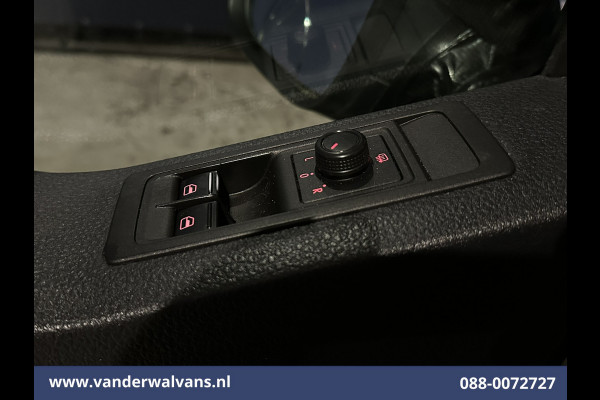 Volkswagen Transporter 2.0 TDI 150pk L1H1 Euro6 Airco | Navigatie | Apple Carplay | Sidebars Android Auto, 2500kg trekvermogen