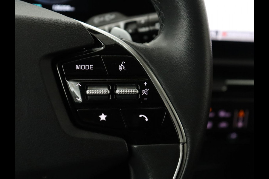 Kia Niro 1.6 GDi PHEV DynamicLine | SOH 96,7% | Half leder | Adaptive cruise Trekhaak | Camera | Park assist | Navigatie | Carplay | Full LED | PHEV
