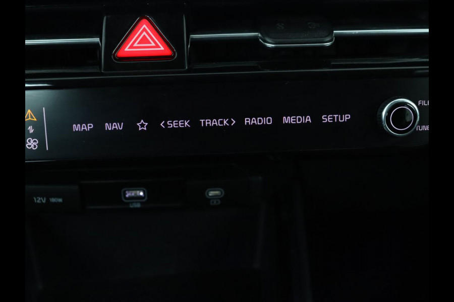 Kia Niro 1.6 GDi PHEV DynamicLine | SOH 96,7% | Half leder | Adaptive cruise Trekhaak | Camera | Park assist | Navigatie | Carplay | Full LED | PHEV