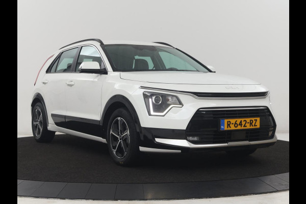 Kia Niro 1.6 GDi PHEV DynamicLine | SOH 96,7% | Half leder | Adaptive cruise Trekhaak | Camera | Park assist | Navigatie | Carplay | Full LED | PHEV