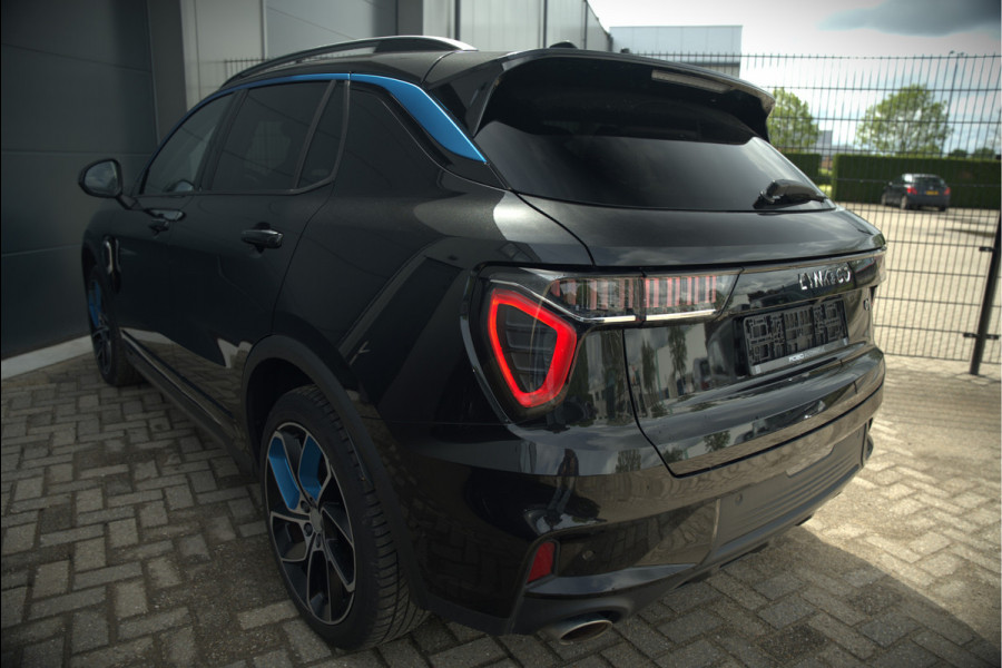 Lynk & Co 01 1.5 | Panoramadak | Stoelverwarming | Keyless | Apple Carplay | Memory Seat | Adaptive Cruise Control | Infinity | Navigatie | Camera | Parkeersensoren | Ambiance Verlichting | SOH 94,67%