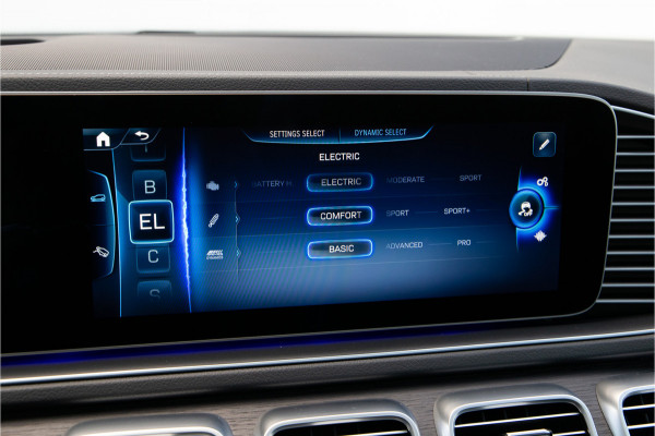 Mercedes-Benz GLE AMG 53 Hybrid 4MATIC+ Premium Plus, Massage, Distronic, Head-up, Nightpack 2026