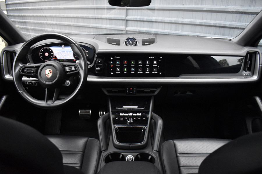 Porsche Cayenne Coupé 3.0 E-Hybrid | Panorama | ACC | 22'' Wielen | Trekhaak | Matrix | Bose | Stuur + stoel + achterbankverwarming