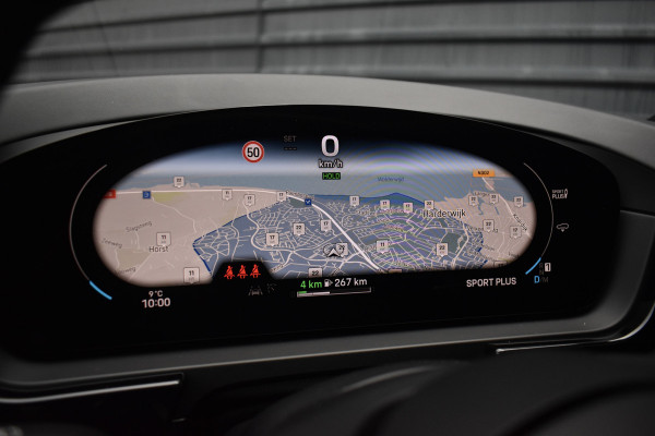 Porsche Cayenne Coupé 3.0 E-Hybrid | Panorama | ACC | 22'' Wielen | Trekhaak | Matrix | Bose | Stuur + stoel + achterbankverwarming