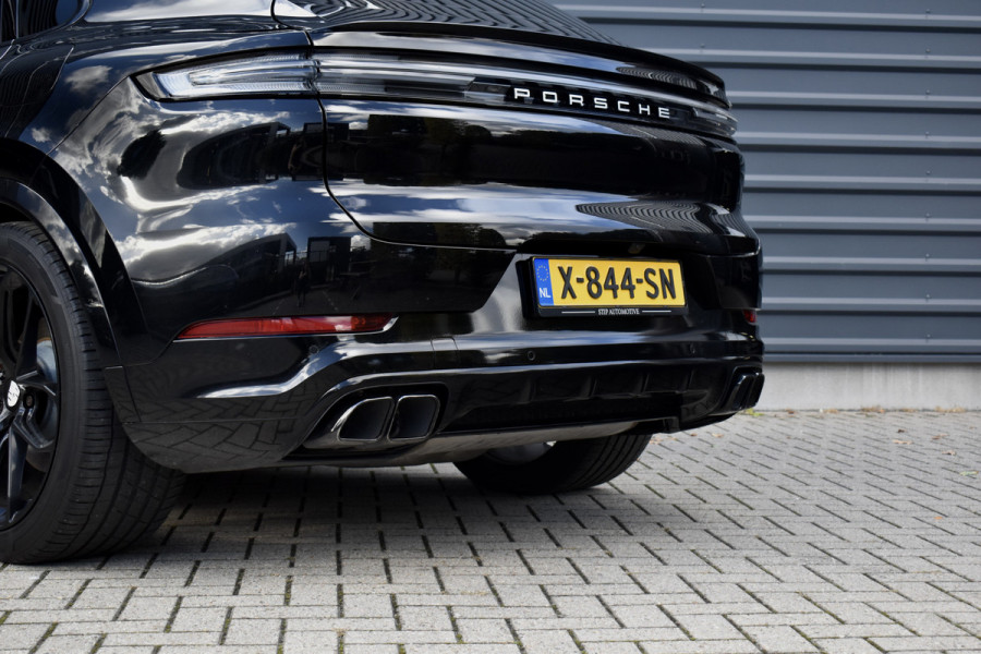 Porsche Cayenne Coupé 3.0 E-Hybrid | Panorama | ACC | 22'' Wielen | Trekhaak | Matrix | Bose | Stuur + stoel + achterbankverwarming