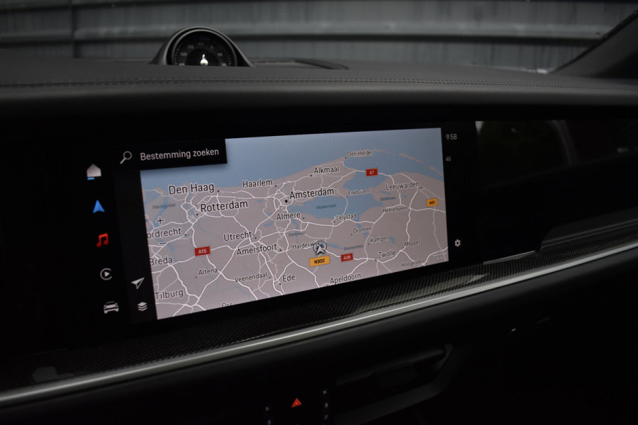 Porsche Cayenne Coupé 3.0 E-Hybrid | Panorama | ACC | 22'' Wielen | Trekhaak | Matrix | Bose | Stuur + stoel + achterbankverwarming