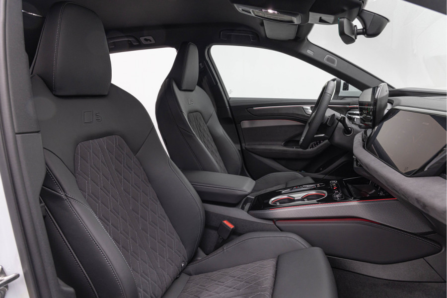 Audi A6 Avant 2.0 e-Hybrid Quattro Luchtv. 4-wielsturing B&O HuD S-stoelen
