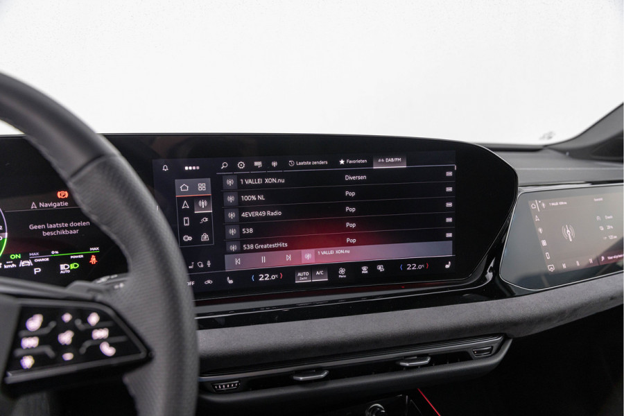 Audi A6 Avant 2.0 e-Hybrid Quattro Luchtv. 4-wielsturing B&O HuD S-stoelen