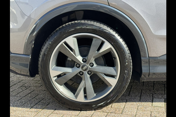Audi Q4 e-tron 45 S Edition 82 kWh Trekhaak Adaptive cruise Camera 21 inch Velgen