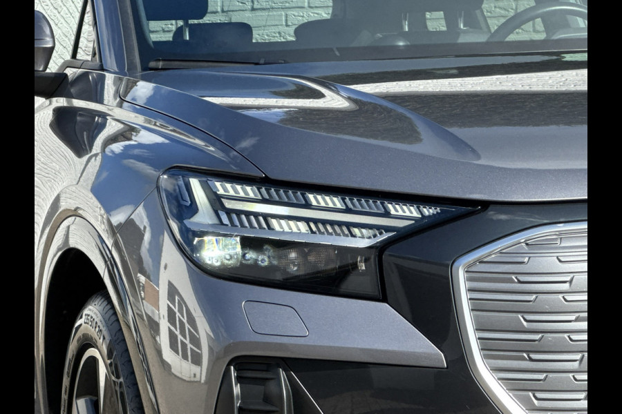 Audi Q4 e-tron 45 S Edition 82 kWh Trekhaak Adaptive cruise Camera 21 inch Velgen