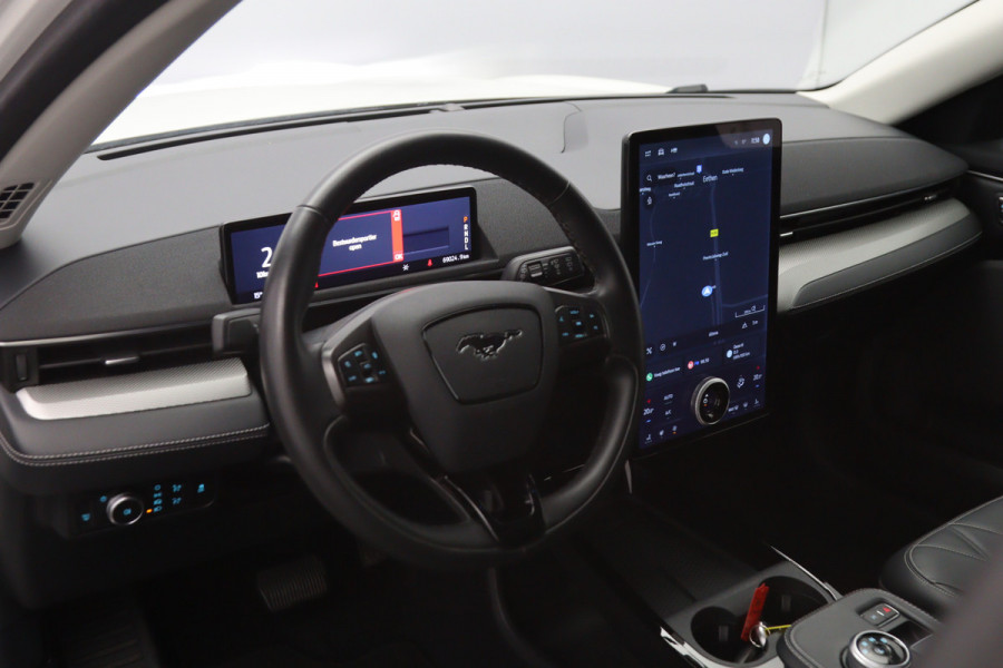 Ford Mustang Mach-E RWD 75 kWh 260 PK, SOH 92 %, Camera, Carplay, Adap. Cruise Control, Winterpakket