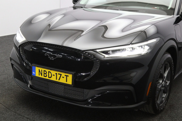 Ford Mustang Mach-E RWD 75 kWh 270 PK, SOH 91 %, Winterpakket, Adap. Cruise Control, Leder, Camera