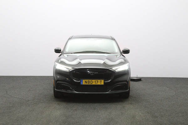 Ford Mustang Mach-E RWD 75 kWh 270 PK, SOH 91 %, Winterpakket, Adap. Cruise Control, Leder, Camera