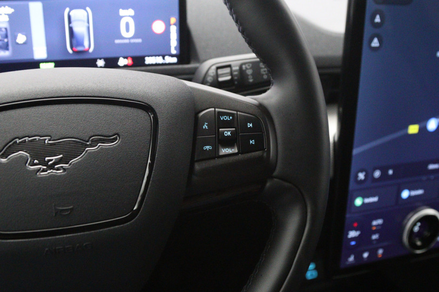 Ford Mustang Mach-E RWD 75 kWh 270 PK, SOH 91 %, Winterpakket, Adap. Cruise Control, Leder, Camera