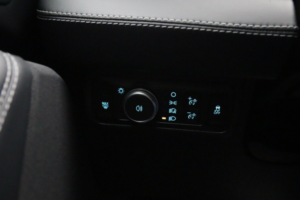 Ford Mustang Mach-E RWD 75 kWh 270 PK, SOH 91 %, Winterpakket, Adap. Cruise Control, Leder, Camera