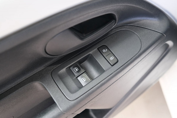 Volkswagen up! 1.0 BMT - N.A.P. Airco.