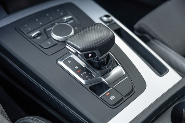 Audi Q5 2.0 TFSI quattro Sport S Line Edition / 86dkm NAP / Camera / Stoelverw. / Navi / NL-Auto